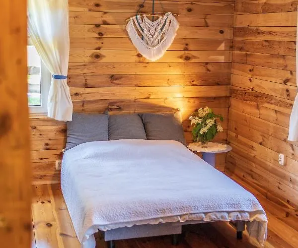 Latos בית נופש Tocznabiel